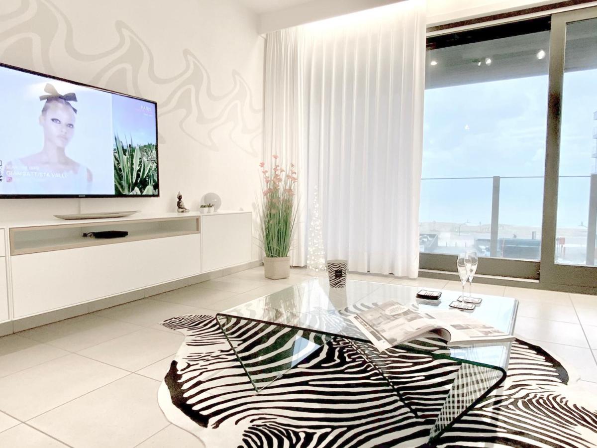 Luxury Suite Koksijde 212- Adult Only ภายนอก รูปภาพ